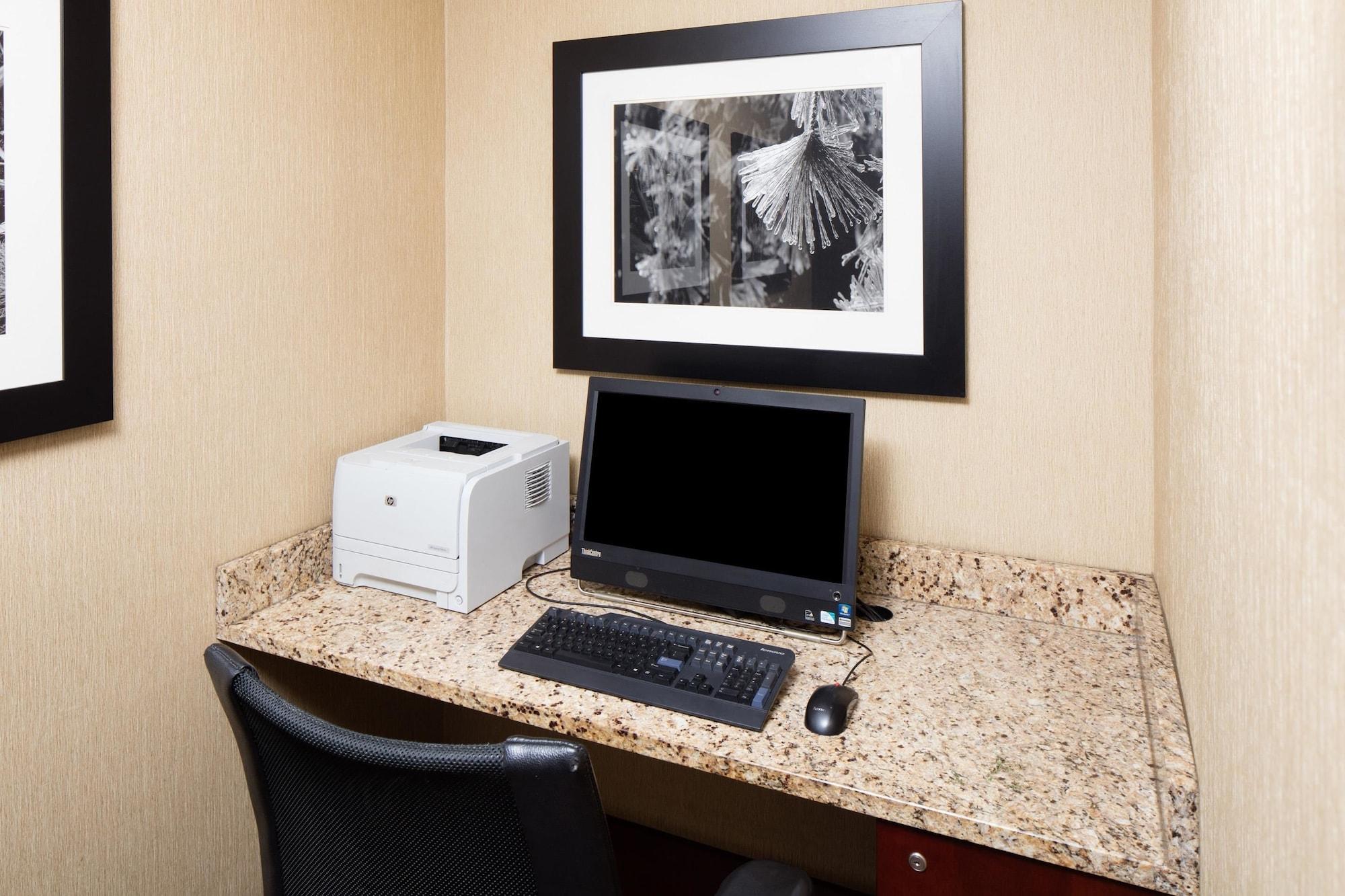 Motel 6 Fayetteville - I-95 Екстер'єр фото