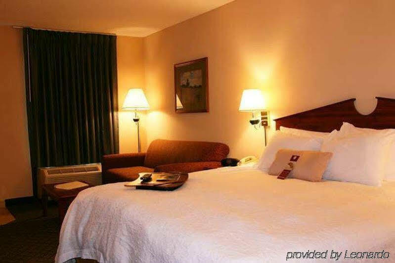 Motel 6 Fayetteville - I-95 Екстер'єр фото
